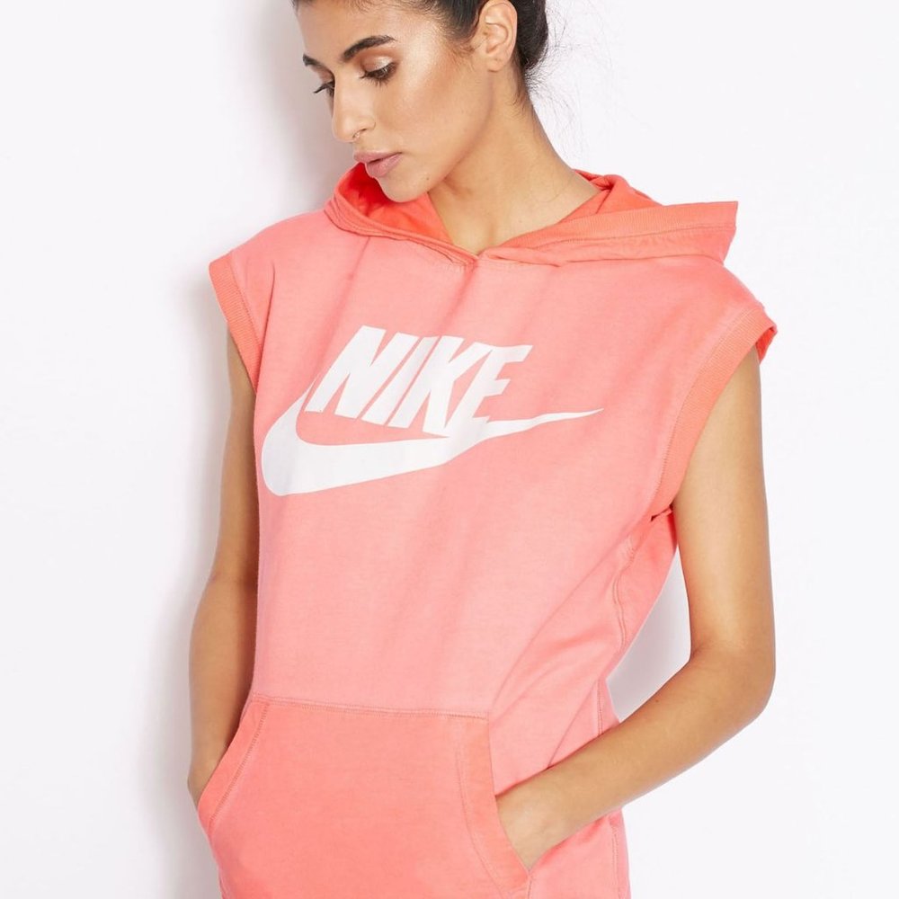 Nike Sleeveless Graphic Hoodie